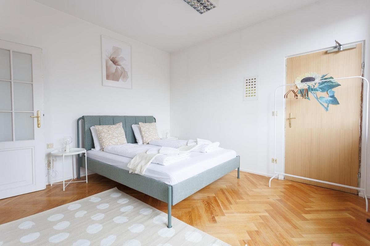 Familien- Und Gruppenparadies Platz Fuer 12 Gaeste Wien Ngoại thất bức ảnh